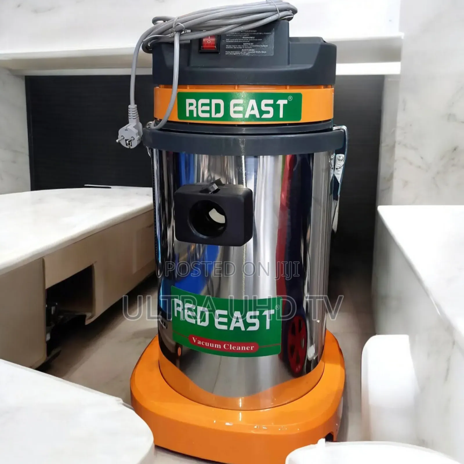Red East 30l Wet And Dry Industrial Vacuum Cleaner.