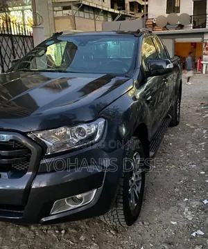 Ford Ranger 2020 Matt Black