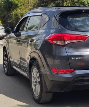 Hyundai Tucson 2018 Ivory