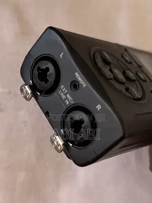 Tascam Dr-05 Portable Digital Recorder