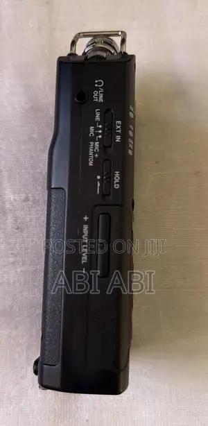 Tascam Dr-05 Portable Digital Recorder