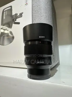 Sony Fe 85mm 1:8 Fixed Lens