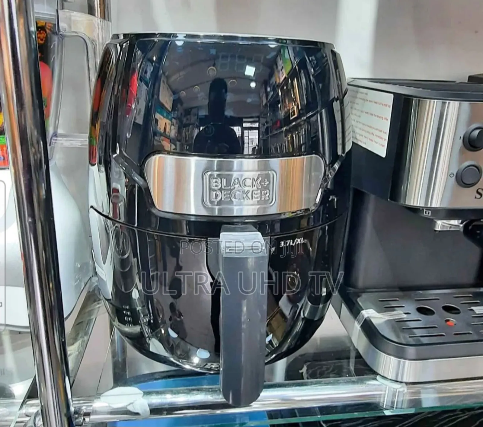 Black+Decker 3.7l Digital Air Fryer, Likely Model Af4037.