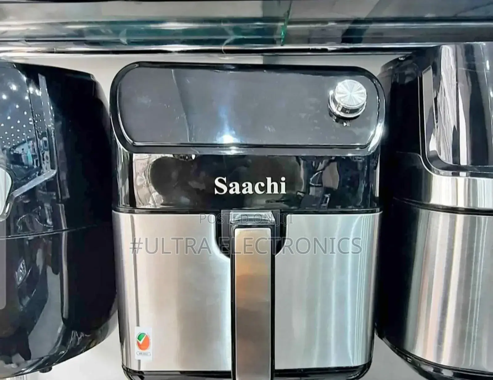 Saachi Air Fryer, a Small Kitchen Appliance Designed for Frying Food