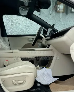 New Toyota bZ4X 2025