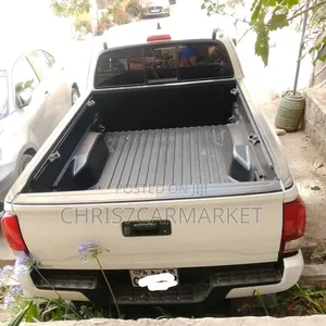 Toyota Tacoma TRD Off Road 2021 White