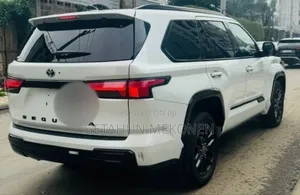 New Toyota Sequoia 2024 White