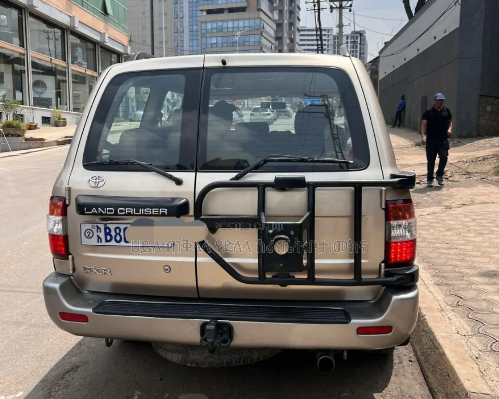 Toyota Land Cruiser 2005 Pink