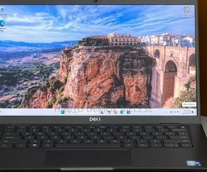 New Laptop Dell Latitude 7420 16GB Intel Core I5 SSD 512GB