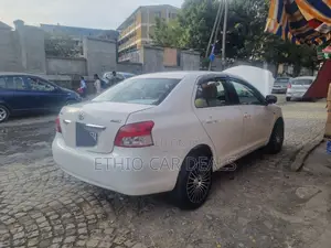 Toyota Yaris 2006 White
