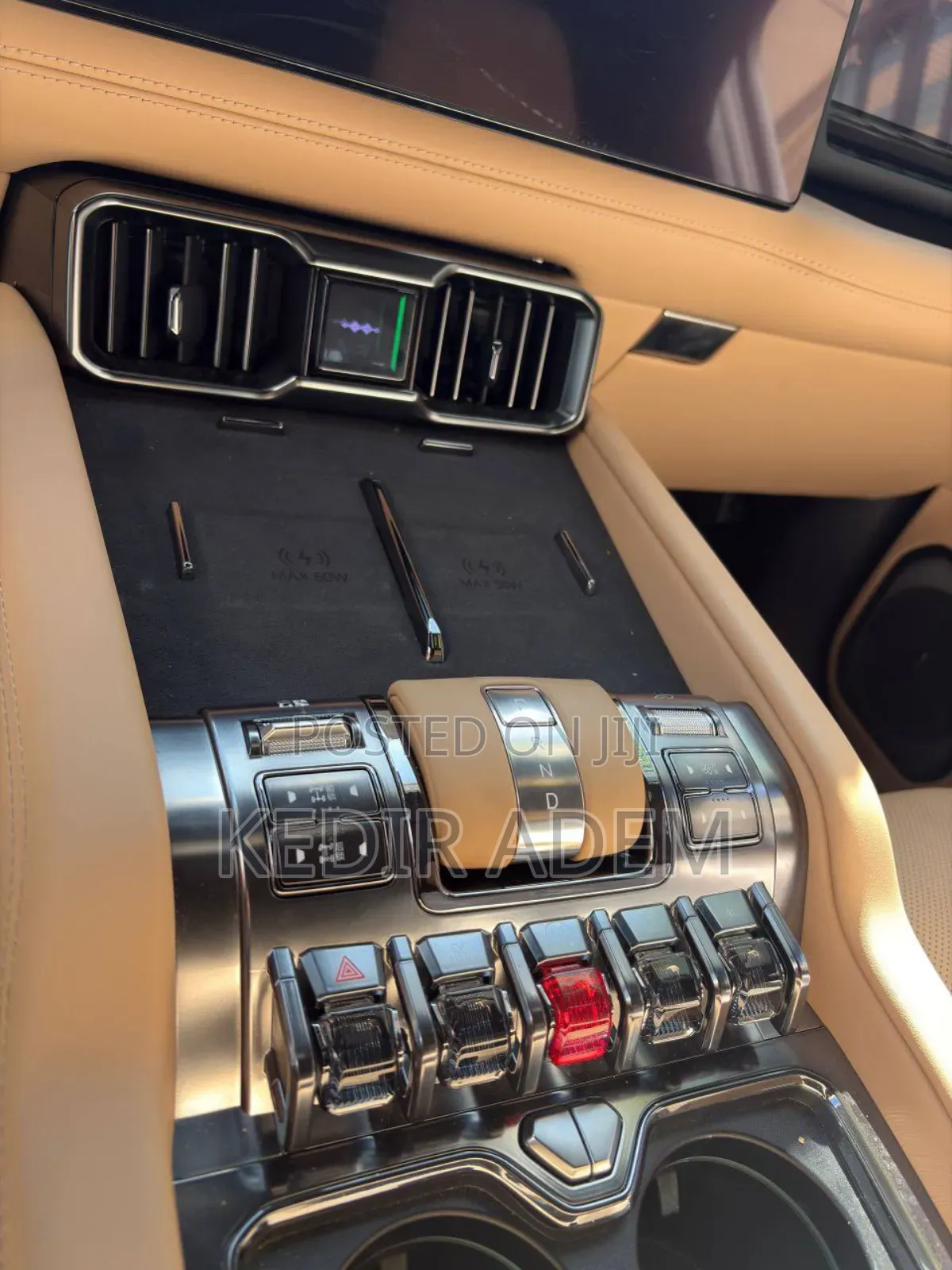 New BYD Leopard 8 2.0 Hybrid AWD 2025 Black