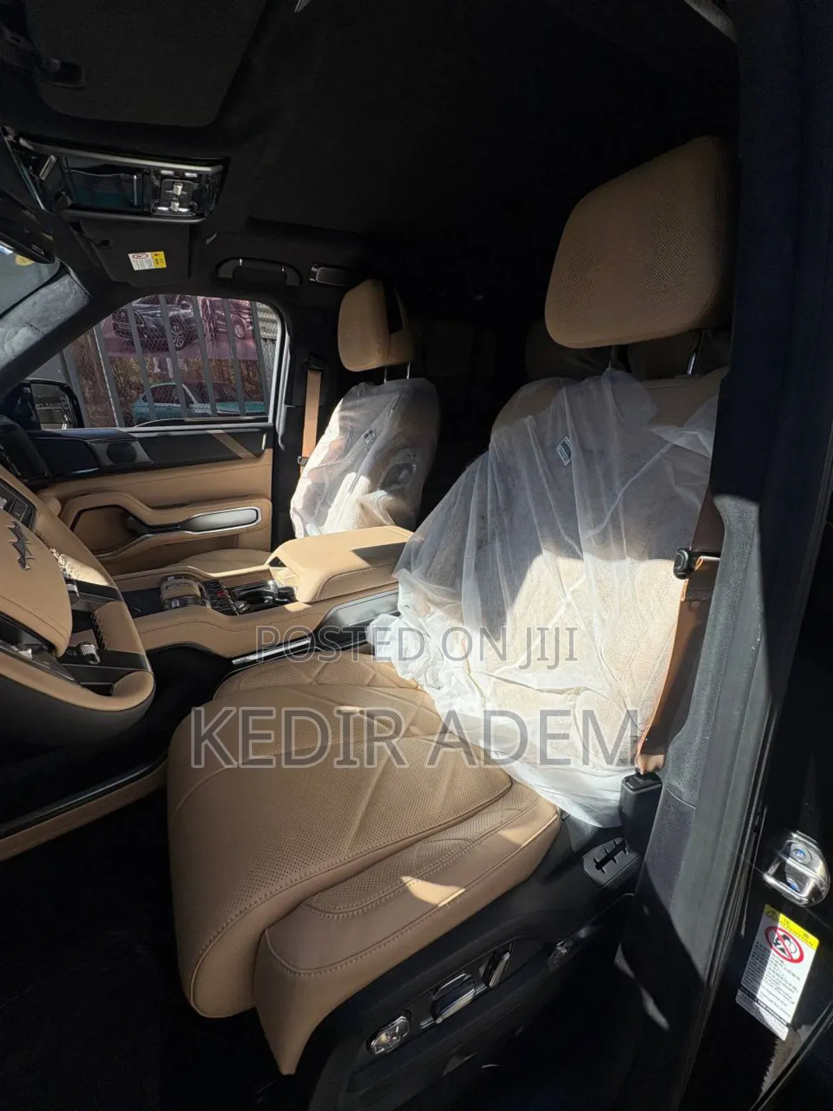 New BYD Leopard 8 2.0 Hybrid AWD 2025 Black