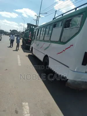 Isuzu FSR 2017 White
