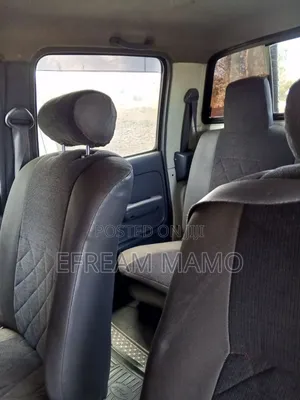 Toyota Hilux 2.5 Cab 2005 White