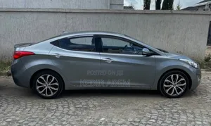 Hyundai Avante 2013 Gray