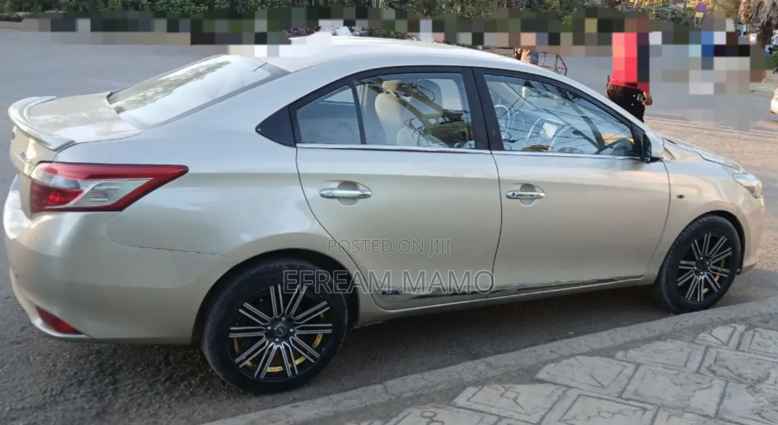 Toyota Yaris 2016 Gold