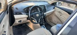 Toyota Yaris 2016 Gold
