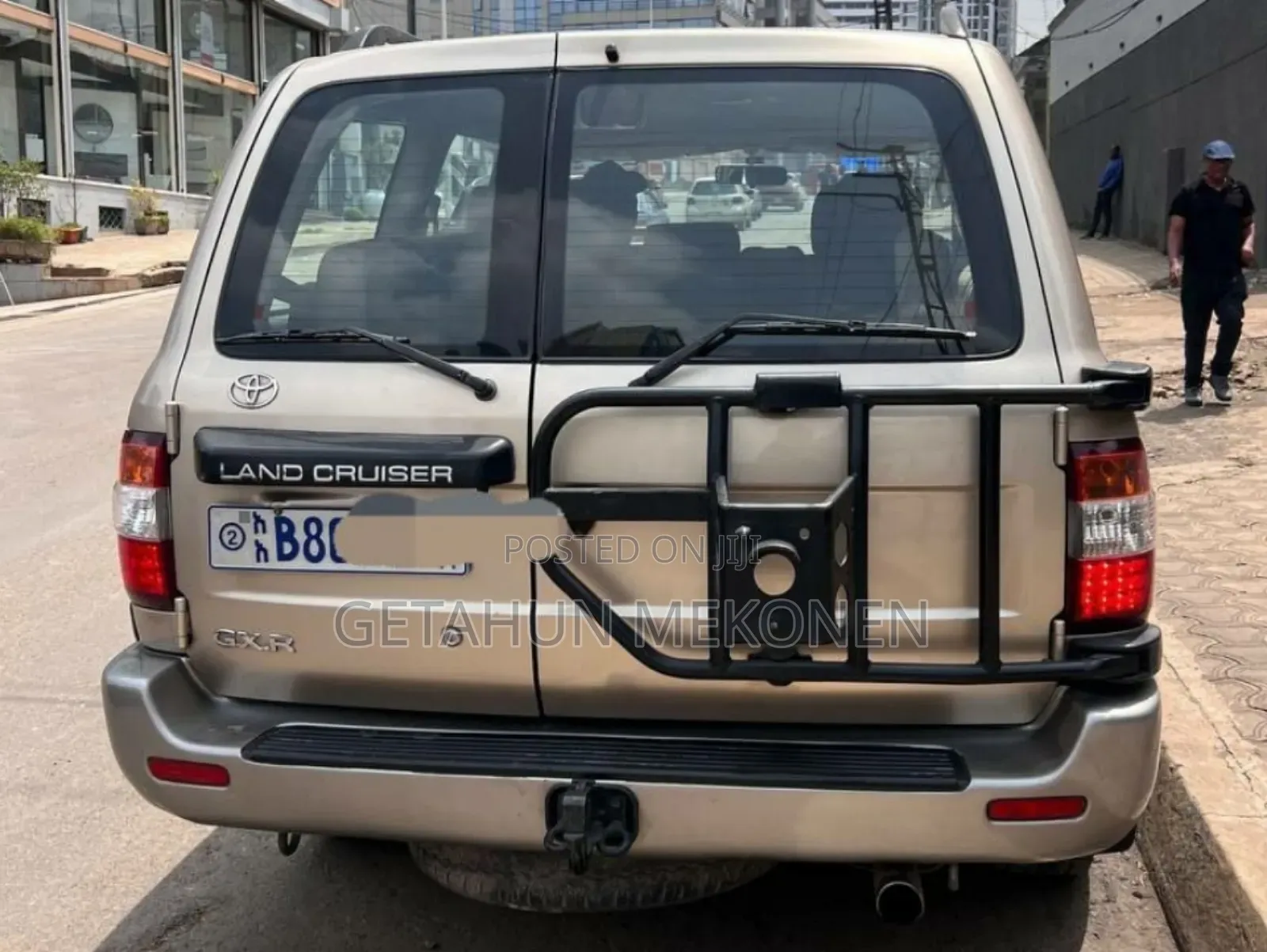 Toyota Land Cruiser 2005 Gold