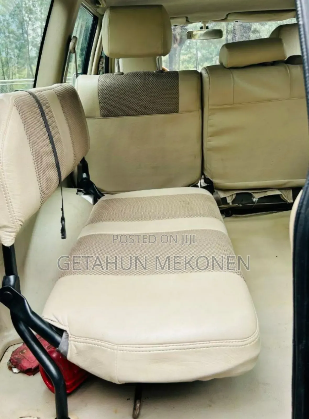 Toyota Land Cruiser 2005 Gold