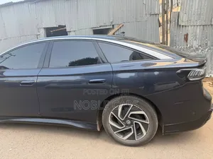 Volkswagen ID.7 2025 Blue