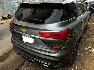 Chevrolet Captiva 2021 Gray