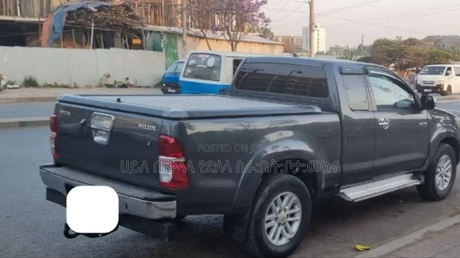 Toyota Hilux 2014 Gray