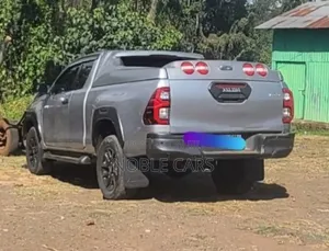 Toyota Hilux Revo Single Cab Deisel 2.8 AWD 2021 Silver