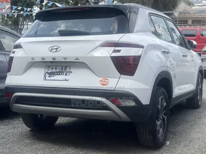 Hyundai Creta 2023 White