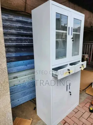 Modern Have Glasses Metal Shelf Full Imported