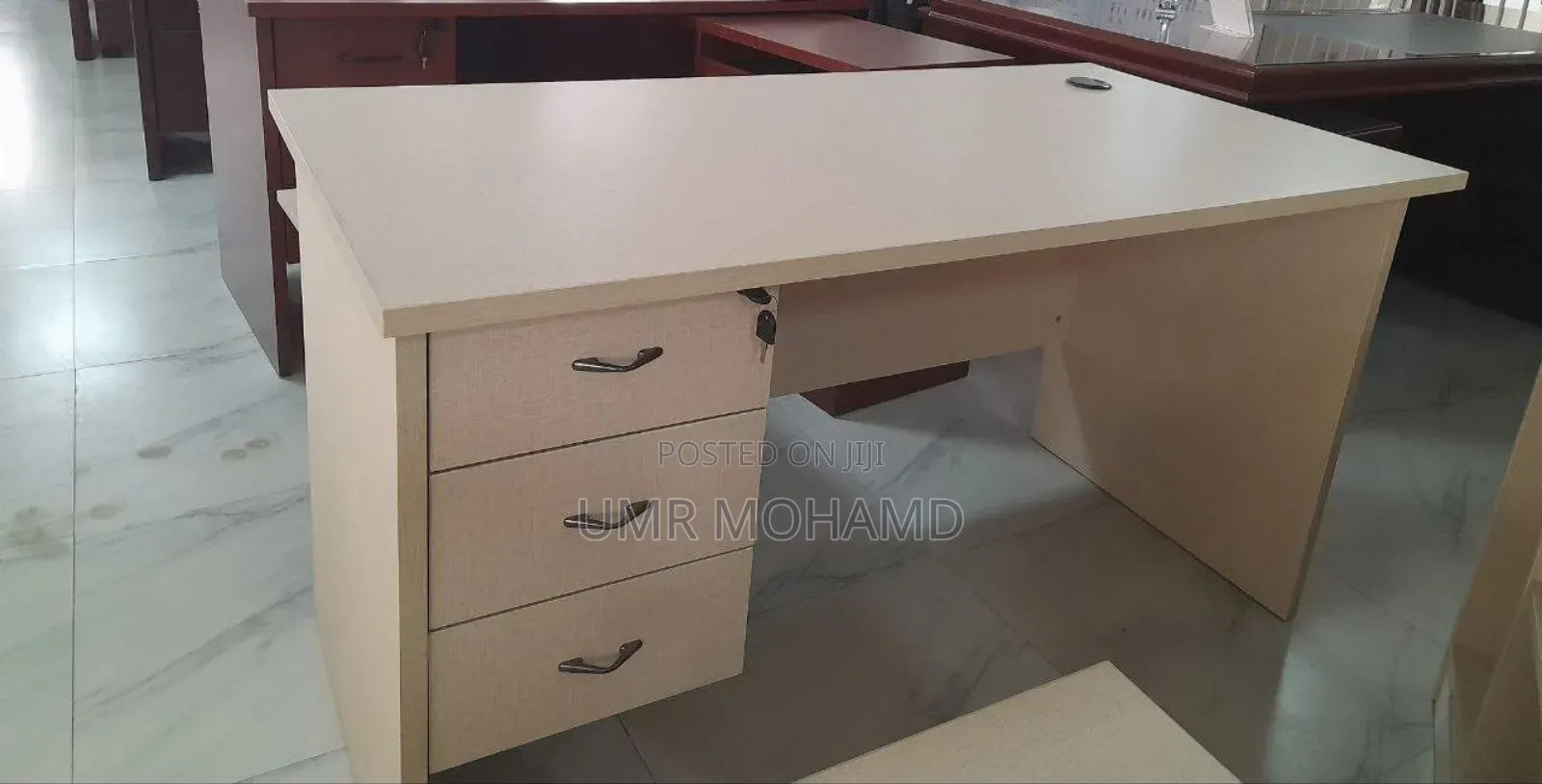Imported Office Table 1.20cm