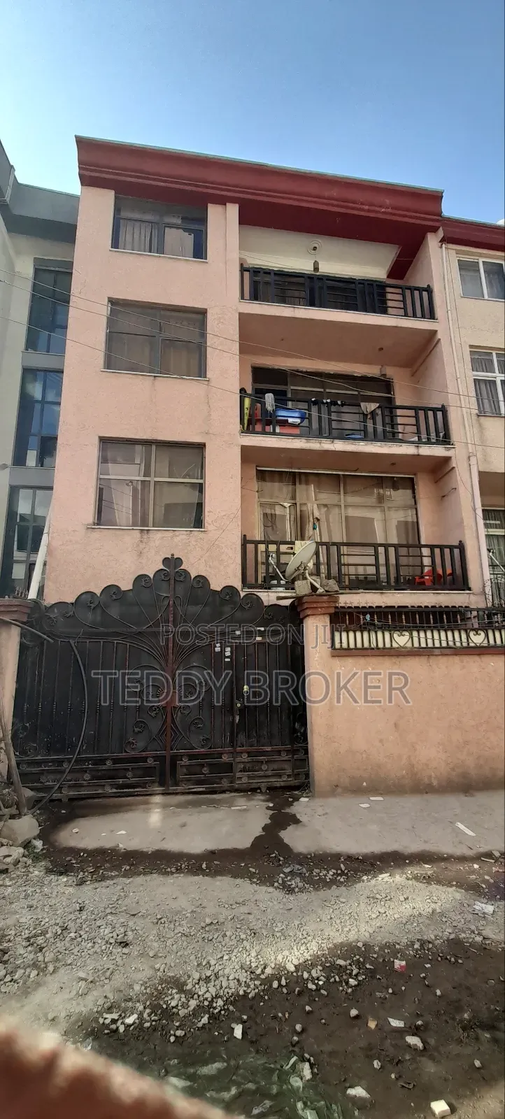 5bdrm House in Haile Garment, Nifas Silk-Lafto for sale