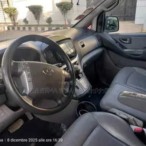 Hyundai Starex 2017 Grey