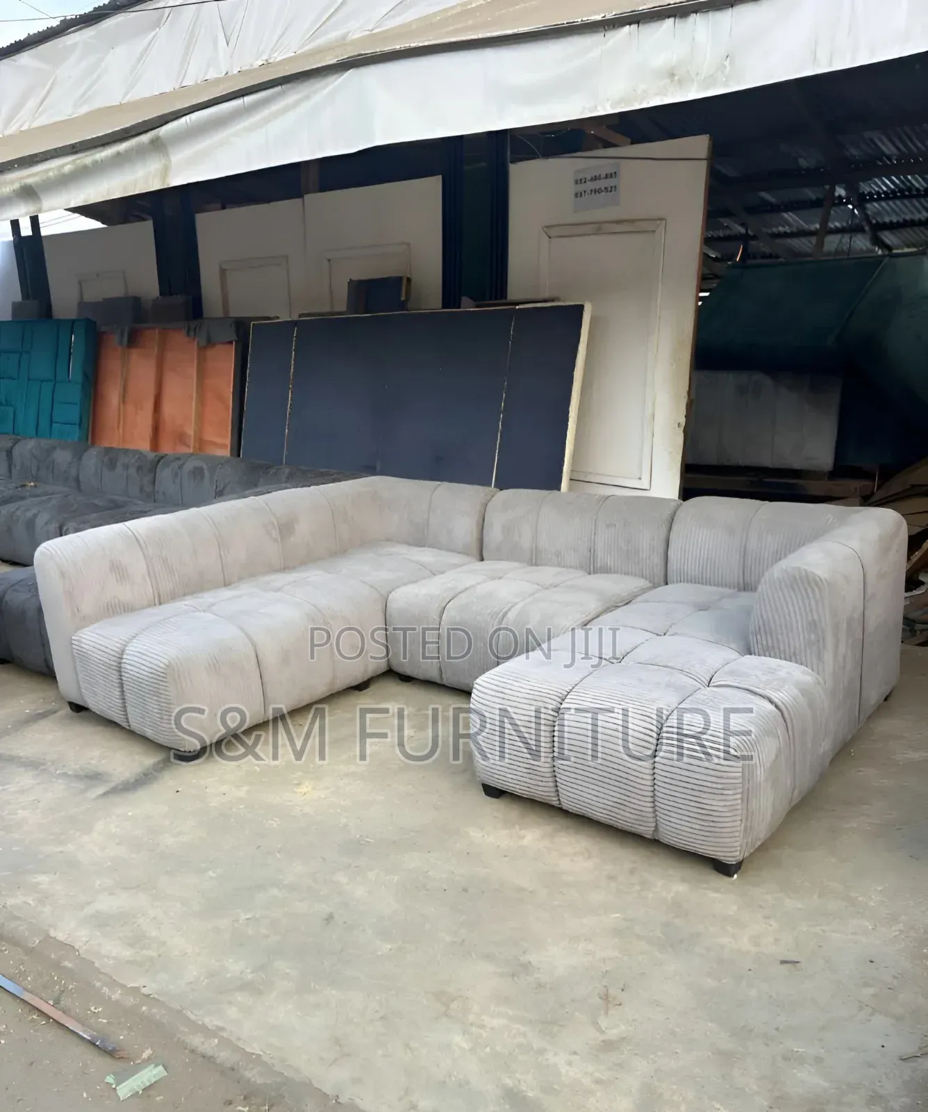 Simple U Shape Couch Where Elegance Is Achieved. ሶፋ