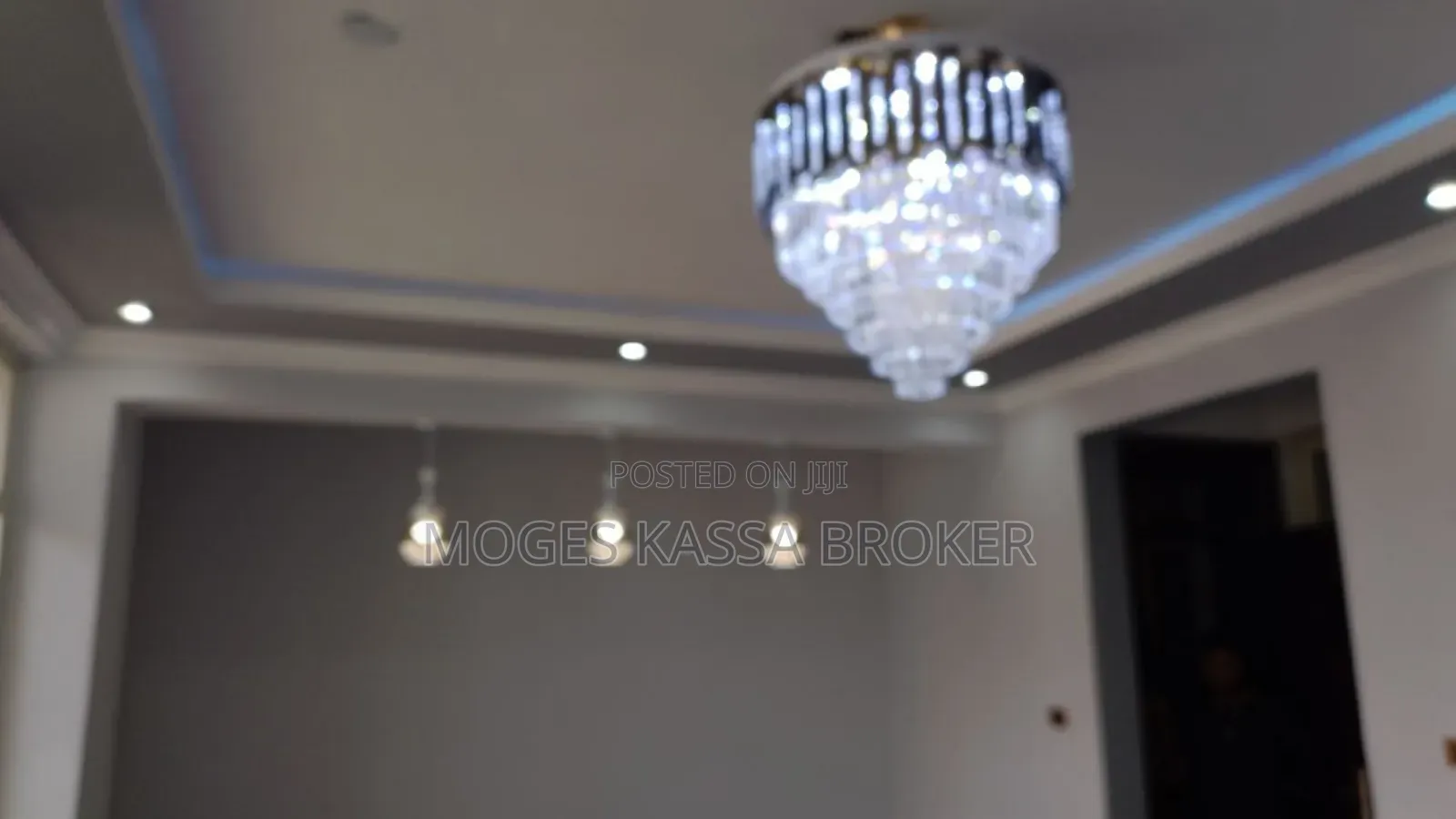 8bdrm House in መኖርያ ቤት, Yeka for sale