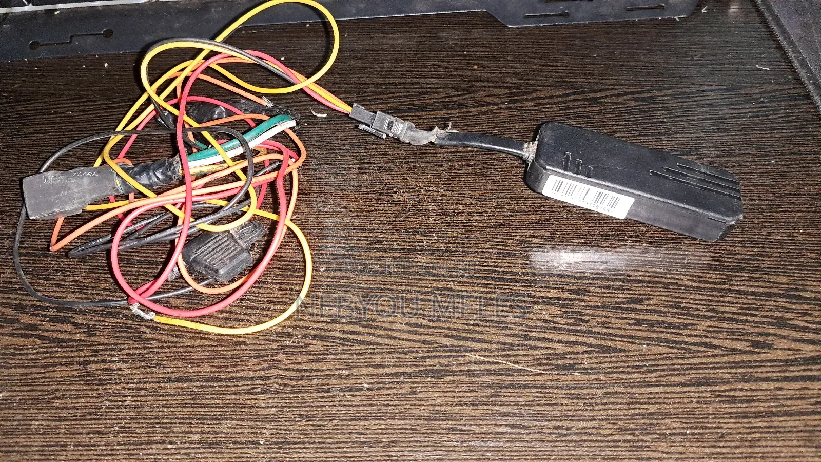 Gps ባለ ነዳጅ መቆጣጠሪያ