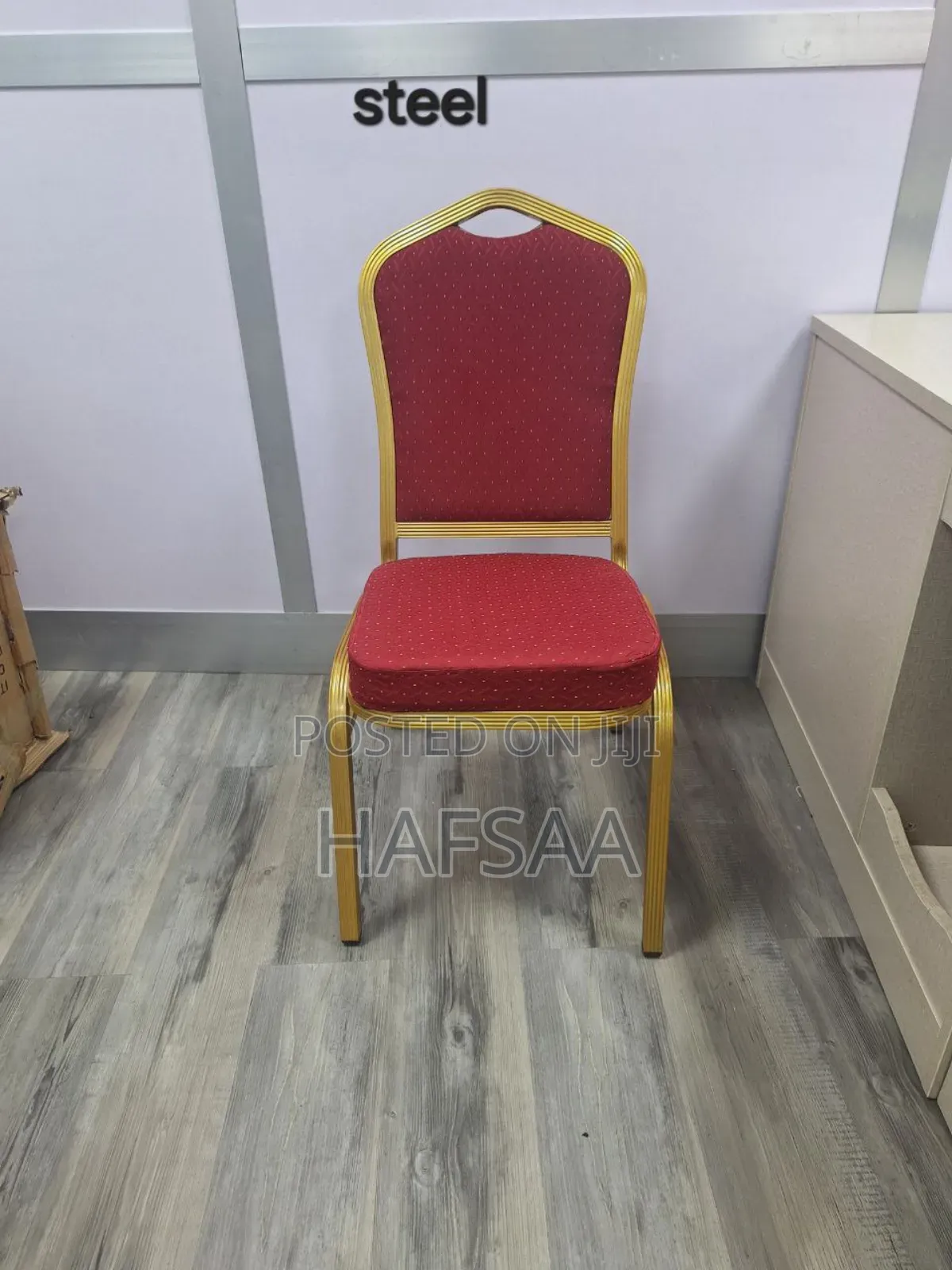 Sheraton Chair for Meeting