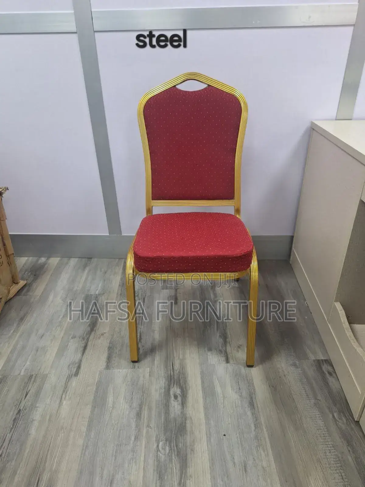 Sheraton Chair for Meeting