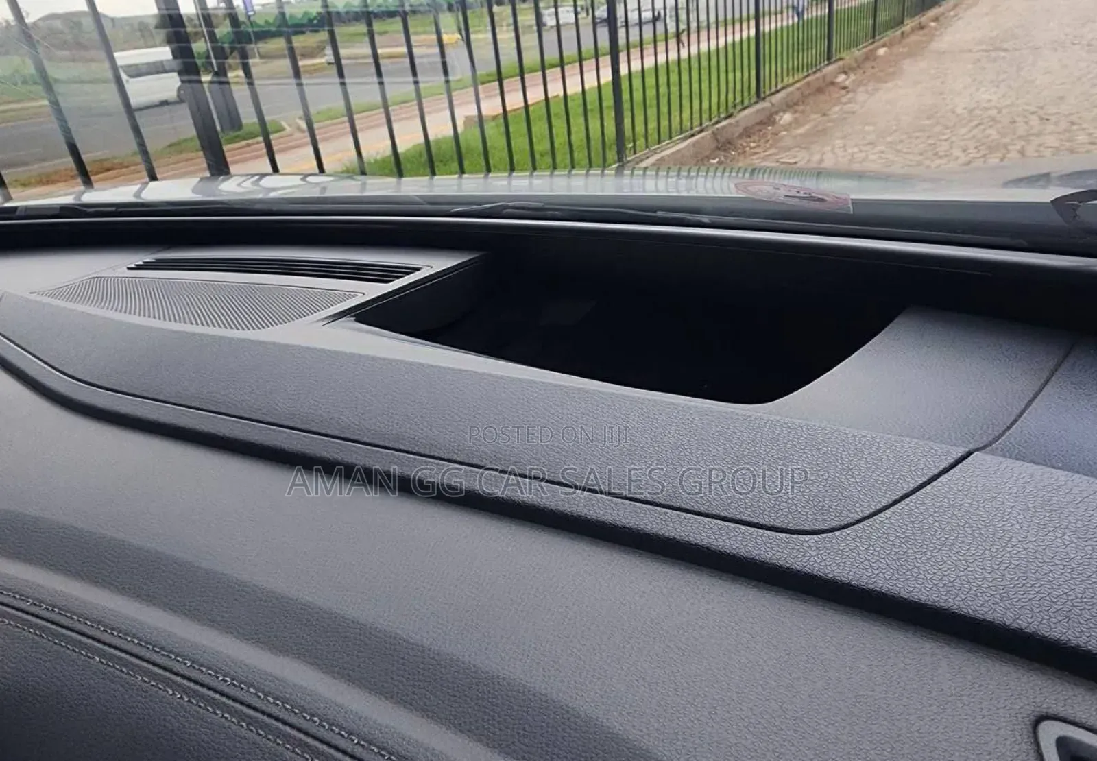 Volkswagen ID.4 2022 Gray