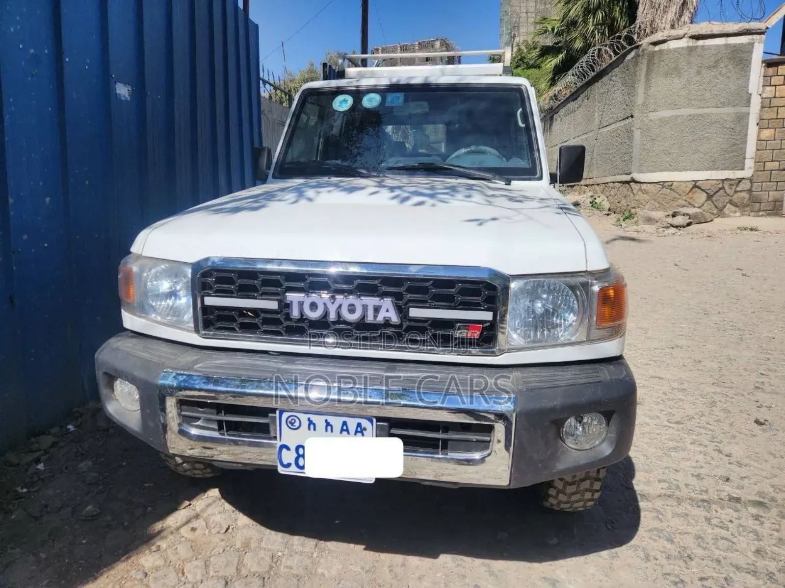 Toyota Land Cruiser 2015 Ivory