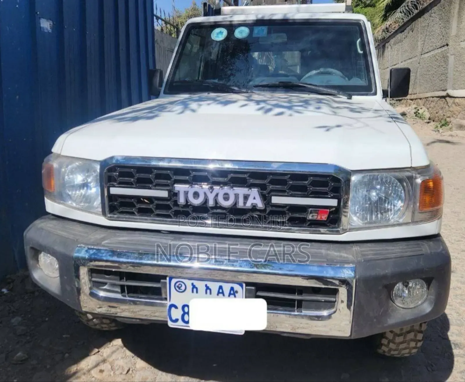 Toyota Land Cruiser 2015 Ivory