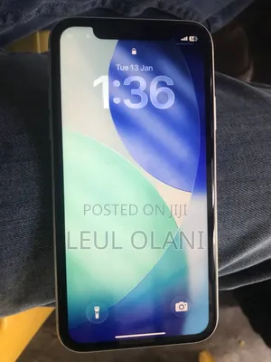 Apple iPhone 11 128 GB White