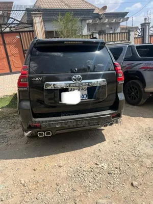 Toyota Land Cruiser 2023 Black