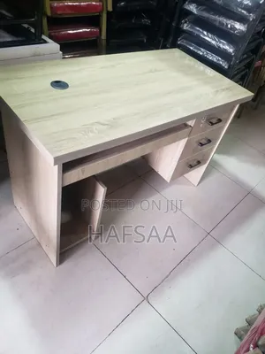 Table for Office 1.20cm