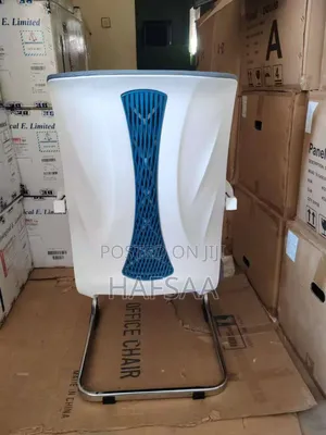 Back Plastic Mesh Gust Chair