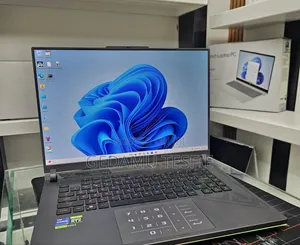 New Laptop Asus 16GB Intel Core I9 SSD 1T