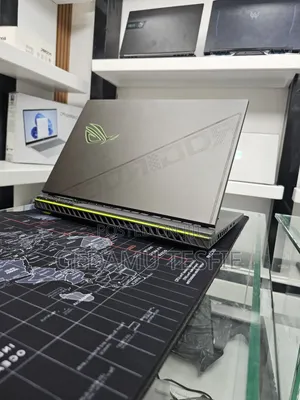 New Laptop Asus 16GB Intel Core I9 SSD 1T