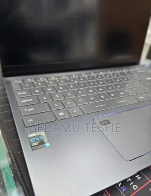 New Laptop MSI 32GB Intel Core I7 SSD 512GB