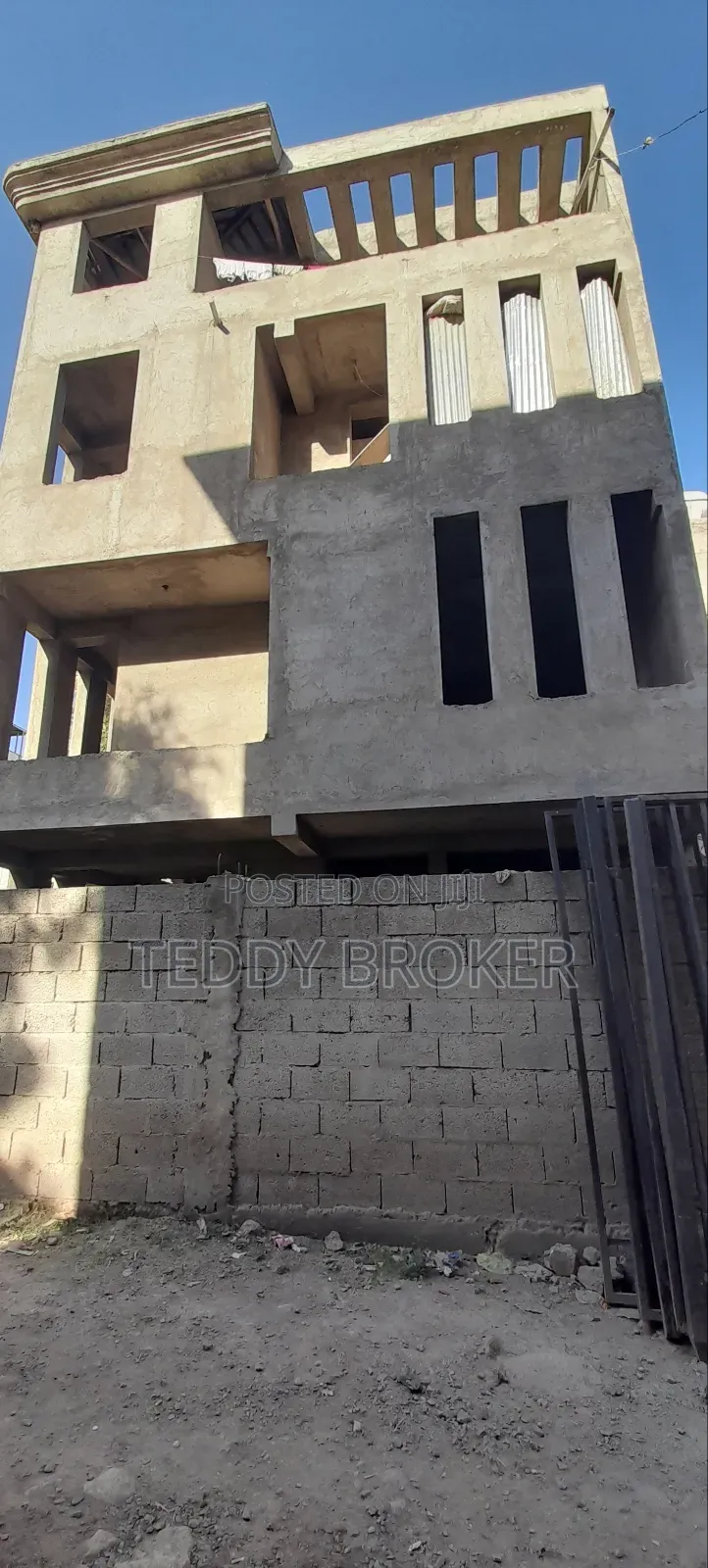 6bdrm House in Haile Garment, Nifas Silk-Lafto for sale