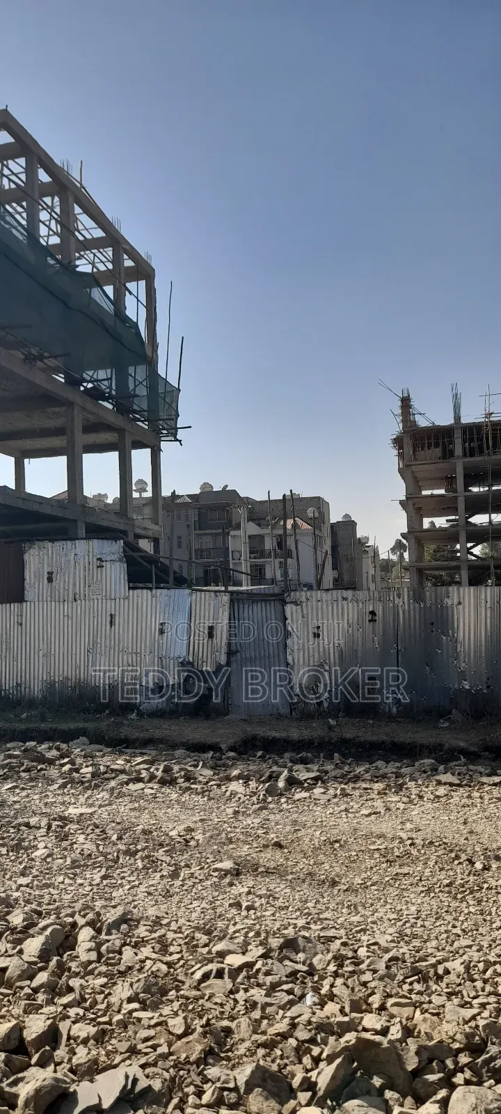 6bdrm House in Haile Garment, Nifas Silk-Lafto for sale