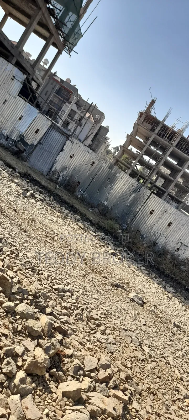 6bdrm House in Haile Garment, Nifas Silk-Lafto for sale